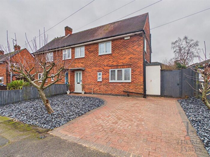 3 Bedroom Semi Detached House For Sale In St. Marys Crescent, Ruddington, Nottingham, NG11