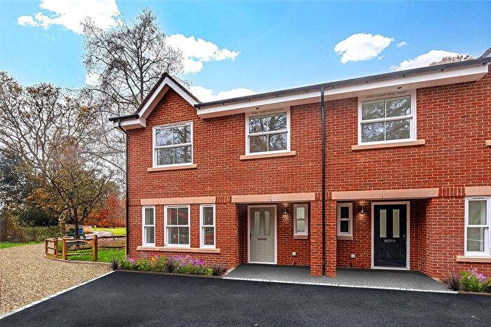 3 Bedroom Detached House For Sale In Sandhurst Mews, Wokingham Road, Crowthorne, Berkshire, RG45