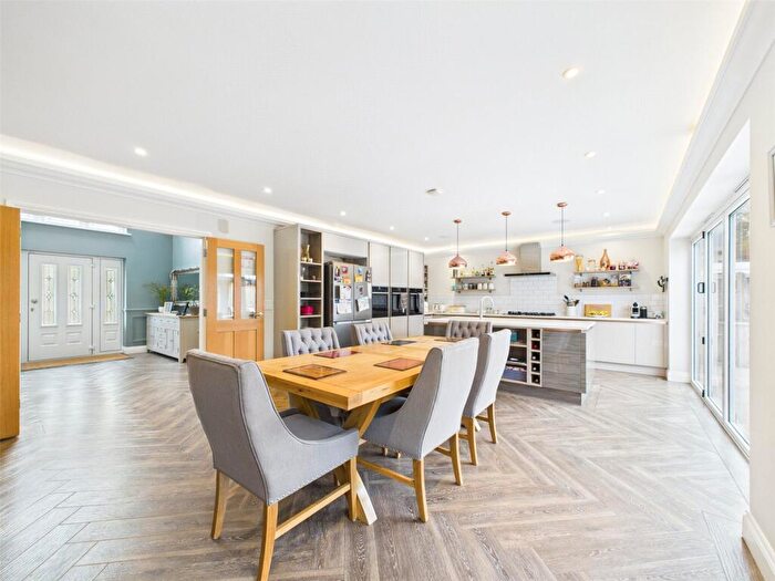 5 Bedroom Detached House For Sale In Bosley Way, Christchurch, Dorset, BH23