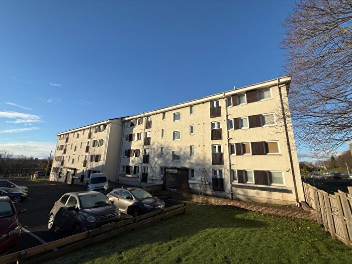 2 Bedroom Flat To Rent In Thornbank Street, Yorkhill, G3
