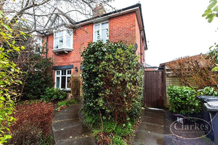 4 Bedroom Semi-Detached House To Rent In Southill Road, Student House, BH9