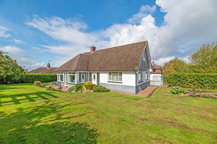 4 Bedroom Detached House For Sale In Beech Avenue, Frodsham, WA6