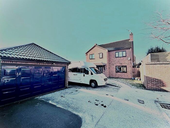 4 Bedroom Detached House For Sale In Woodsorrel Drive, Oakwood, Derby, DE21