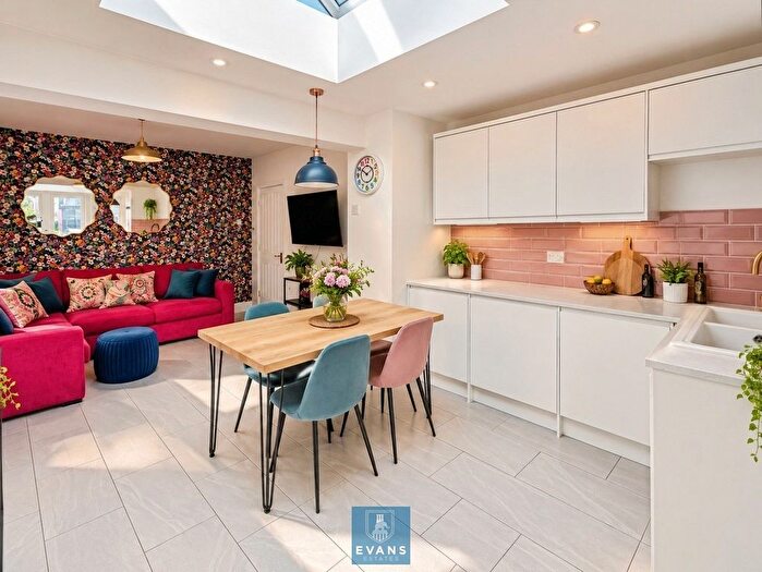 3 Bedroom Terraced House For Sale In Rookery Lane, Holbrooks, Coventry, CV6