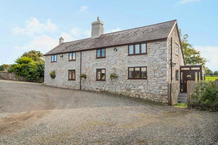 3 Bedroom Detached House For Sale In Denbigh, Denbighshire, LL16