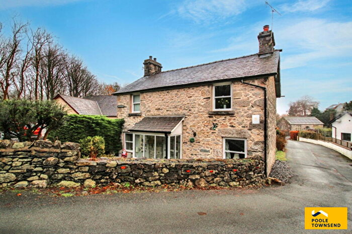 2 Bedroom Flat For Sale In Mill House Yard, Lindale, Grange-over-sands, LA11