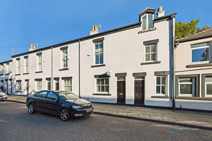 4 Bedroom Terraced House For Sale In Aigburth Vale, Aigburth, L17