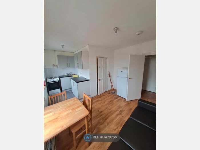 1 Bedroom Flat To Rent In St. Ann's Road, London, N15
