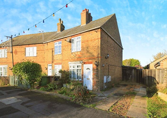 2 Bedroom End Of Terrace House For Sale In New Street, Doddington, March, PE15