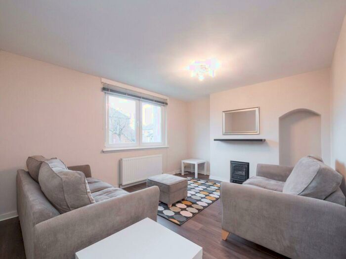 1 Bedroom Flat To Rent In South Gyle Park, South Gyle, EH12