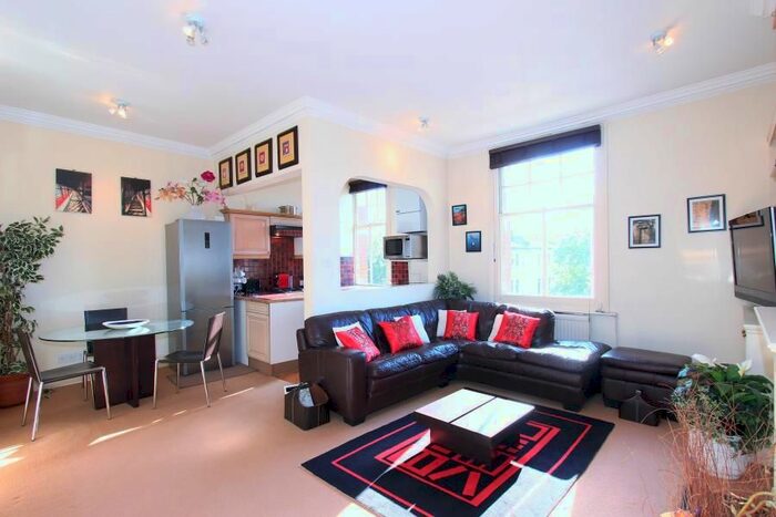 2 Bedroom Flat To Rent In Warrington Crescent, London, W9