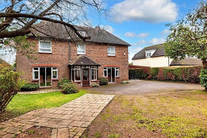 5 Bedroom Detached House For Sale In East Grinstead, West Sussex, RH19