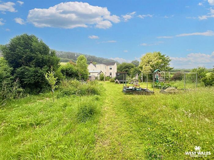 4 Bedroom Detached House For Sale In Llanddowror, St Clears, SA33