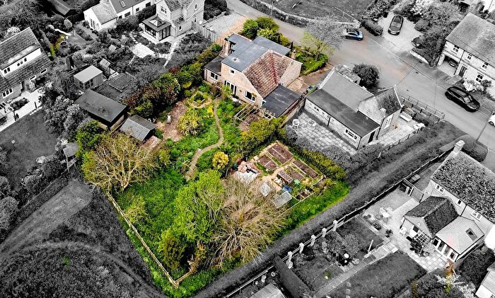 4 Bedroom Detached House For Sale In School Lane, Kings Ripton, Huntingdon, PE28