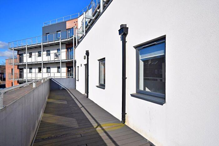 1 Bedroom Apartment To Rent In Apt Bamford Point, Sheffield, S6
