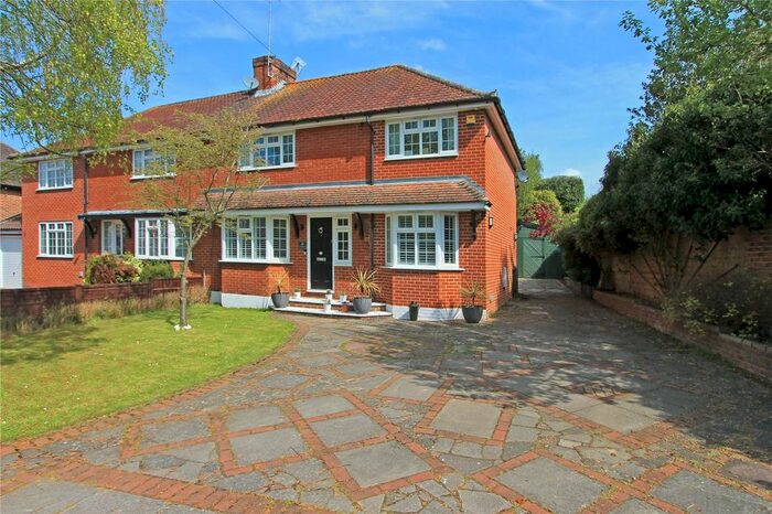 4 Bedroom Semi-Detached House For Sale In Larkfield Road, Sevenoaks, Kent, TN13