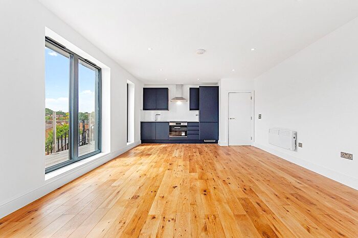 2 Bedroom Flat To Rent In Tyler Street, Greenwich, SE10