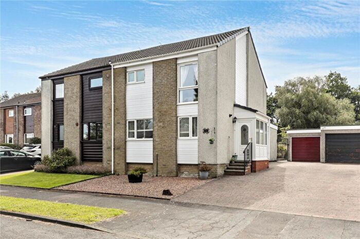 3 Bedroom Semi-Detached House For Sale In Gleneagles Avenue, Glenrothes, Fife, KY6