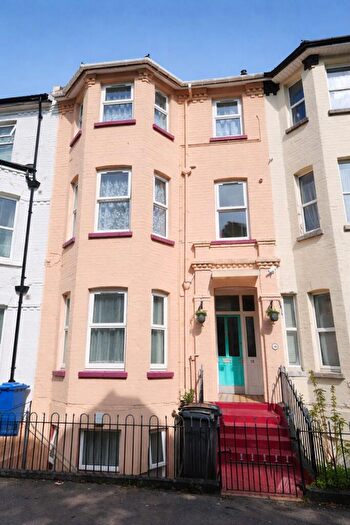 1 Bedroom Apartment To Rent In Purbeck Road, Bournemouth, BH2