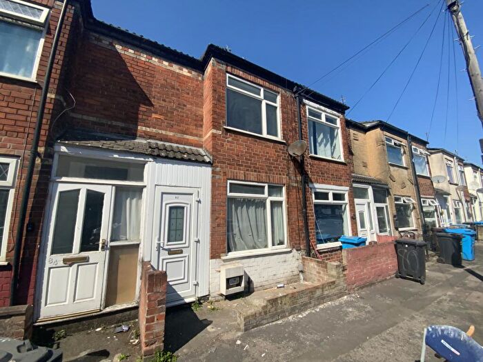 2 Bedroom Terraced House For Sale In Devon Street, Hull, HU4
