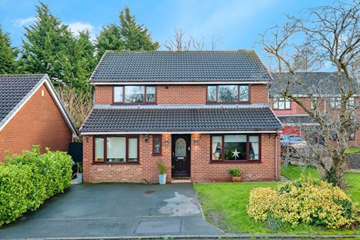 4 Bedroom Detached House For Sale In Sharon Park Close, Warrington, WA4