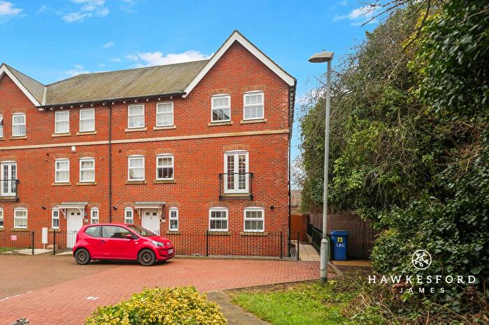 3 Bedroom End Terrace House To Rent In Easton Drive, Sittingbourne, ME10