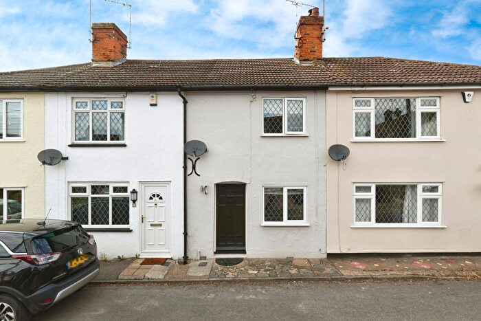 2 Bedroom Terraced House For Sale In Cricketers Row, Herongate, Brentwood, CM13