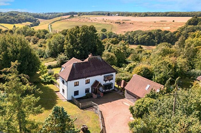 6 Bedroom Detached House For Sale In South Green, Sittingbourne, Kent, ME9