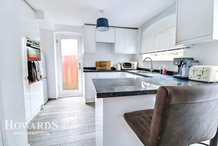 3 Bedroom Detached House For Sale In Doune Way, Harleston, IP20