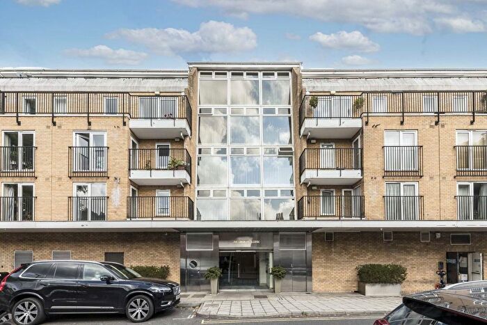 1 Bedroom Flat To Rent In Bourne Place, Chiswick, W4