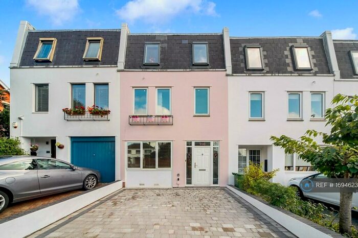 4 Bedroom Terraced House To Rent In St Stephen&#;S Rd, Cheltenham, GL51