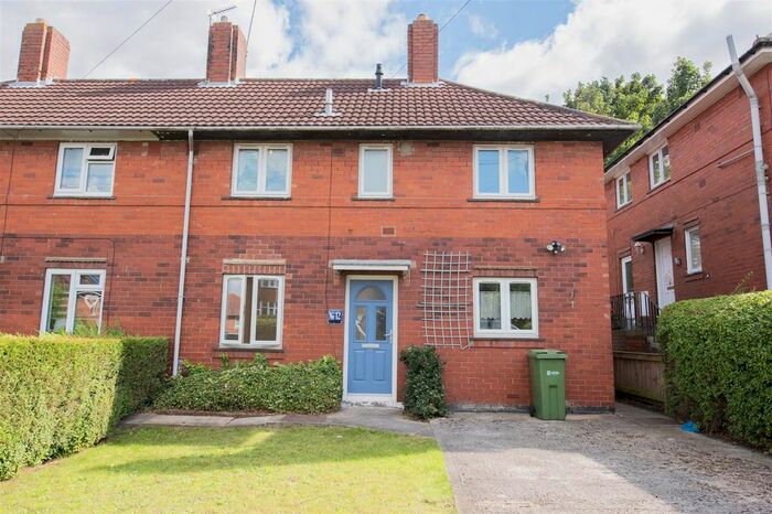 3 Bedroom Semi-Detached House To Rent In Kexby Avenue, York, YO10