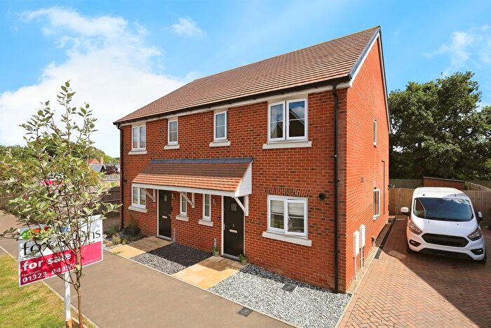 3 Bedroom Semi-Detached House For Sale In Trefoil Road, Hellingly, Hailsham, BN27