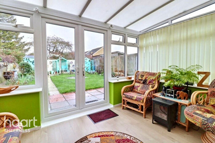 3 Bedroom Semi Detached House For Sale In Sunnyside Avenue, Minster, ME12