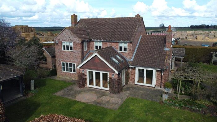 4 Bedroom Property To Rent In Three Fishes Farm, Puddock Road, Warboys, PE28