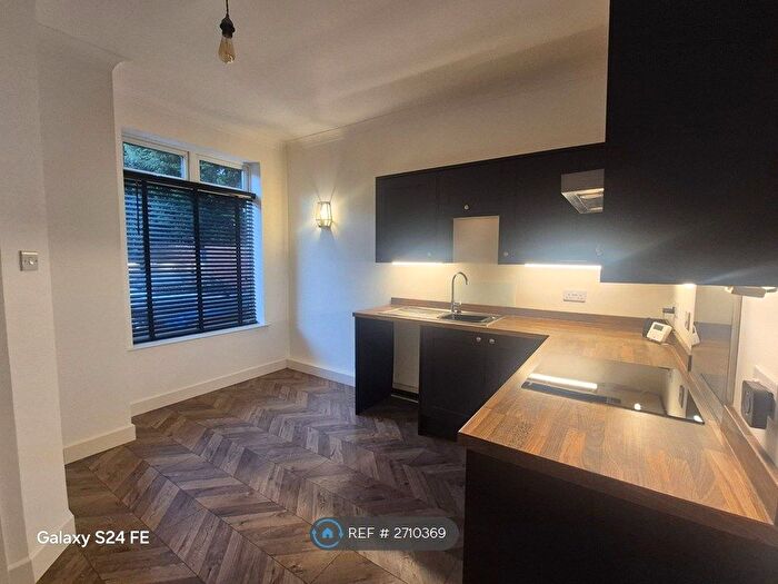 2 Bedroom Semi Detached House To Rent In Clwyd Avenue, Stockport, SK3