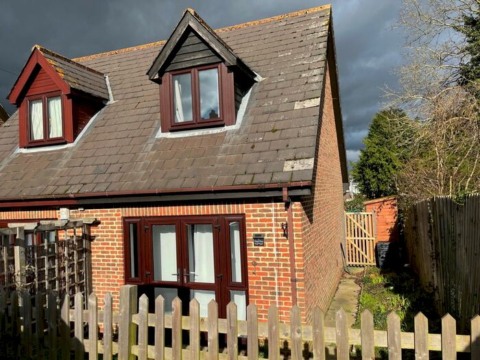 1 Bedroom Semi-Detached House To Rent In High Street, Ticehurst, Wadhurst TN5