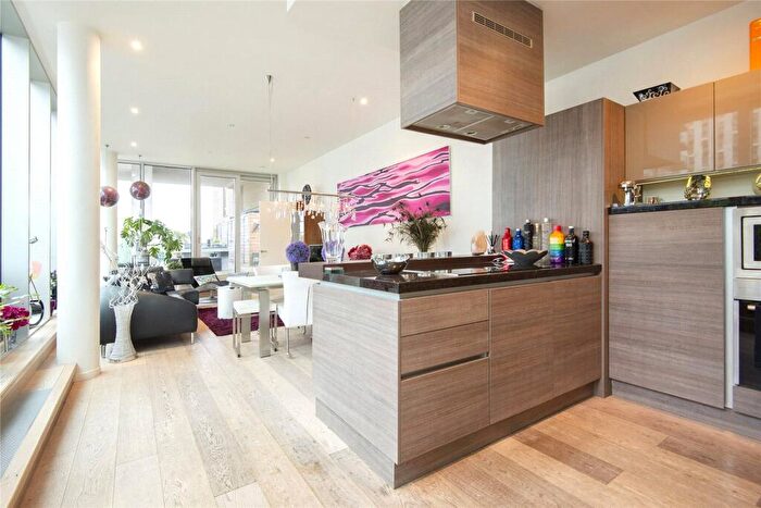 2 Bedroom Flat To Rent In Baltimore Wharf, Millwall, E14