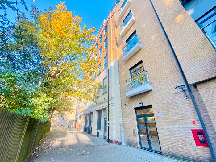 2 Bedroom Flat To Rent In The Exchange, Scarbrook Road, Croydon, CR0