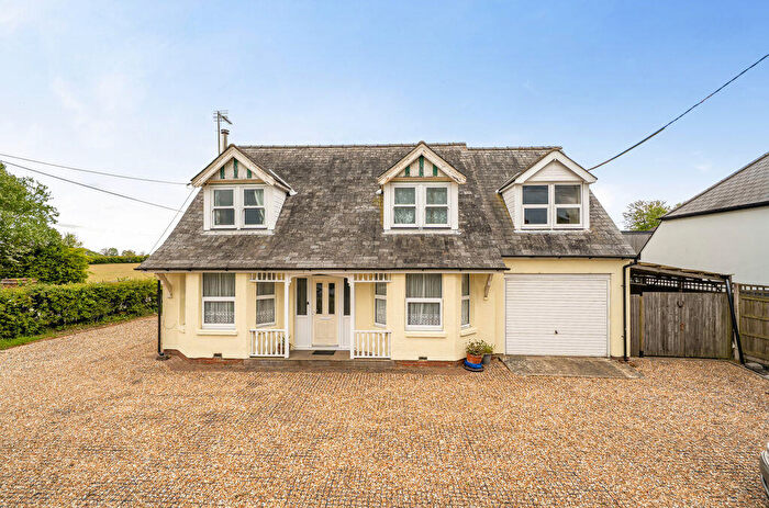 4 Bedroom Detached House For Sale In Densole, Folkestone, CT18