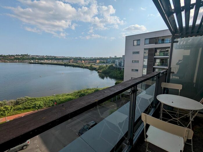 2 Bedroom Flat To Rent In Breakwater House, Ferry Court, Cardiff., CF11