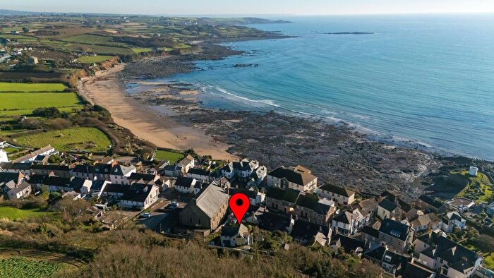 2 Bedroom Detached House For Sale In Back Lane, Marazion, TR17