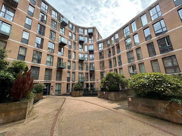 1 Bedroom Apartment To Rent In I Land, Essex Street, B5