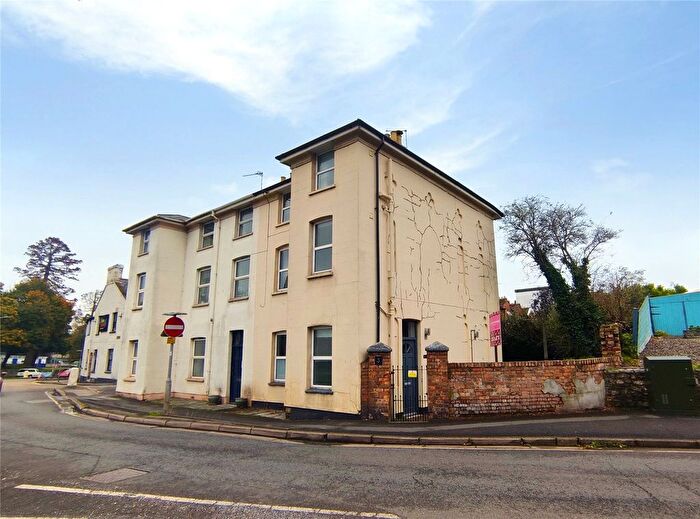4 Bedroom Semi-Detached House To Rent In Trull Road, Taunton, TA1