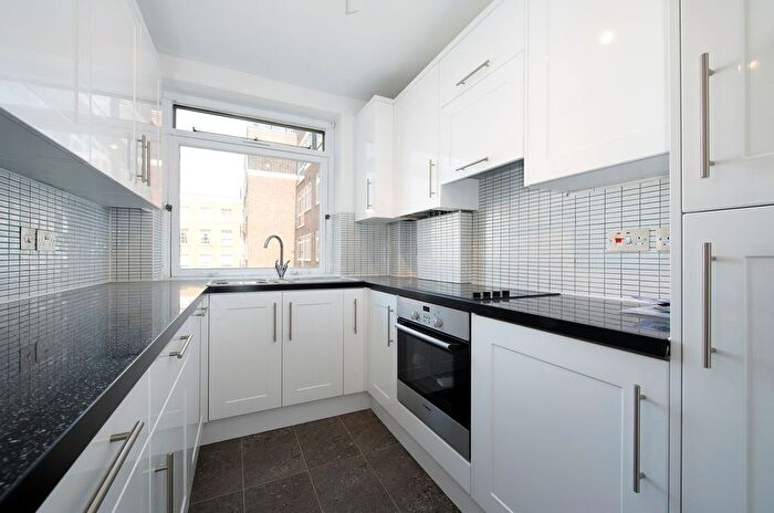 1 Bedroom Flat To Rent In Nottingham Terrace, London, NW1