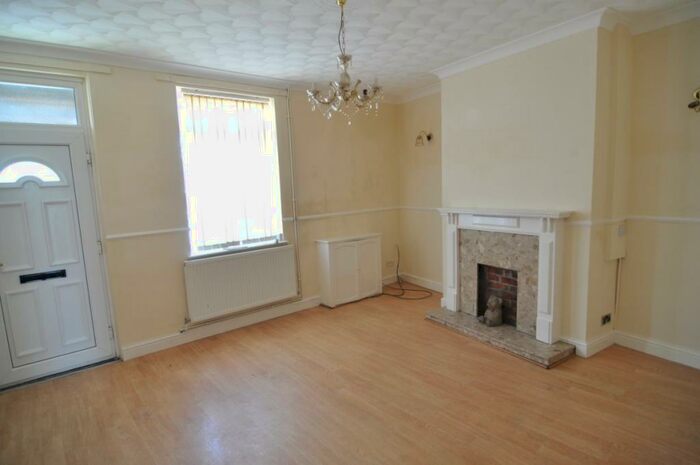 2 Bedroom House To Rent In Poplar Avenue, Goldthorpe, S63