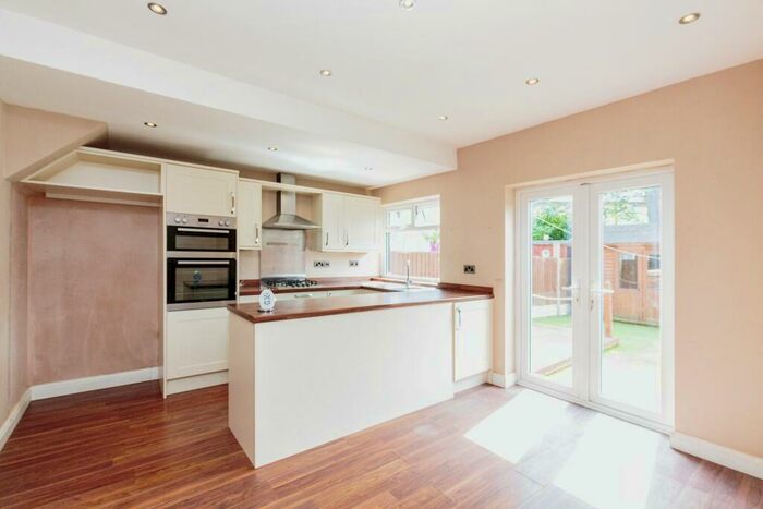 3 Bedroom Terraced House For Sale In Lynton Avenue, Blackpool, Lancashire, FY4