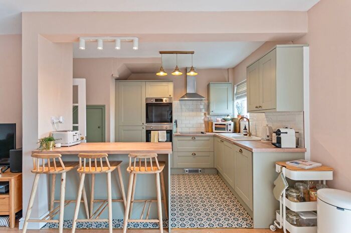 3 Bedroom Semi-Detached House For Sale In Graig Park Hill, Newport, NP20