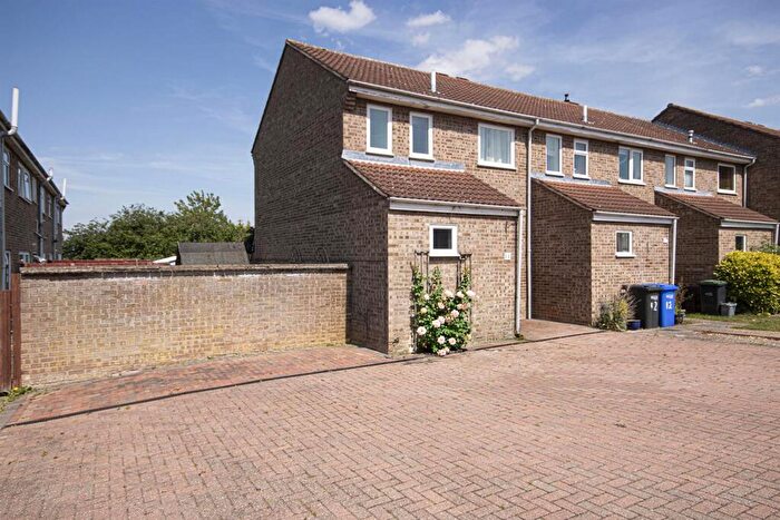 2 Bedroom End Of Terrace House For Sale In Collings Place, Newmarket, CB8