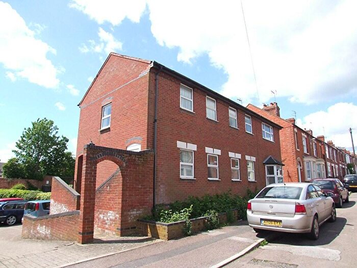 2 Bedroom Apartment To Rent In Excelsior Court, Irthlingborough, NN9